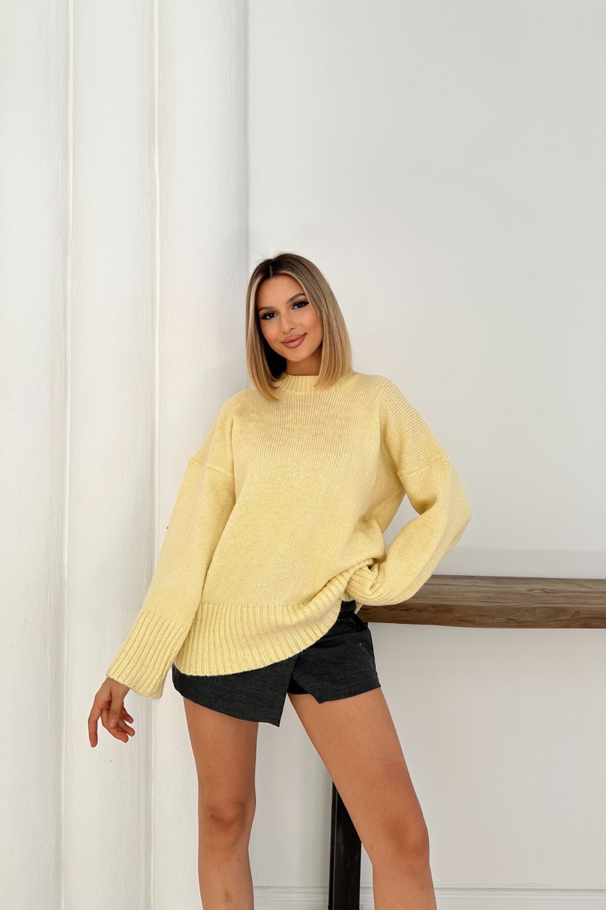 Sarı Oversize Basic Kazak - MOZENA