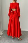 Kırmızı Uzun İnci Detay Yuvarlak Yaka Prenses Kol Bel Dekolteli Kendinden Kuşaklı Krep Kumaş Elbise