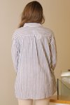 Lacivert Arkası Uzun Çizgili Gömlek