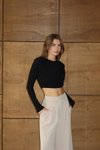 Siyah Tokalı Premium Crop Bluz