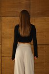 Siyah Tokalı Premium Crop Bluz