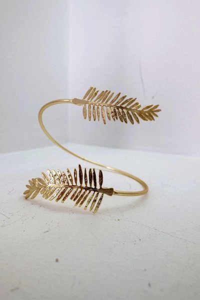 Gold Yaprak Esintisi Bileklik