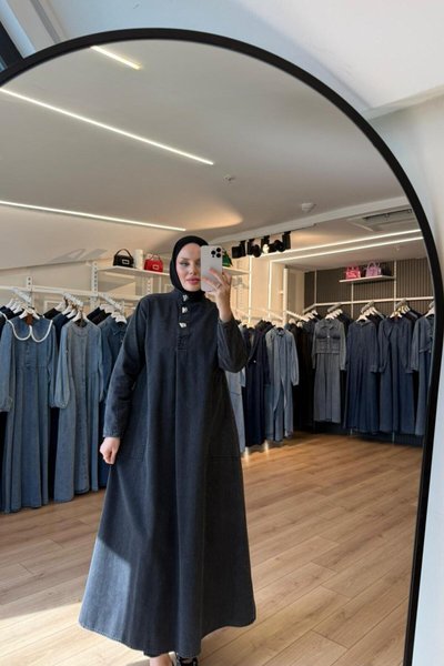 Siyah Düğmeli Arkası A Pile Büyük Cepli Denim Kot Tesettür Elbise