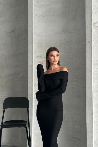 Black Long Madonna Collar Cotton Dress