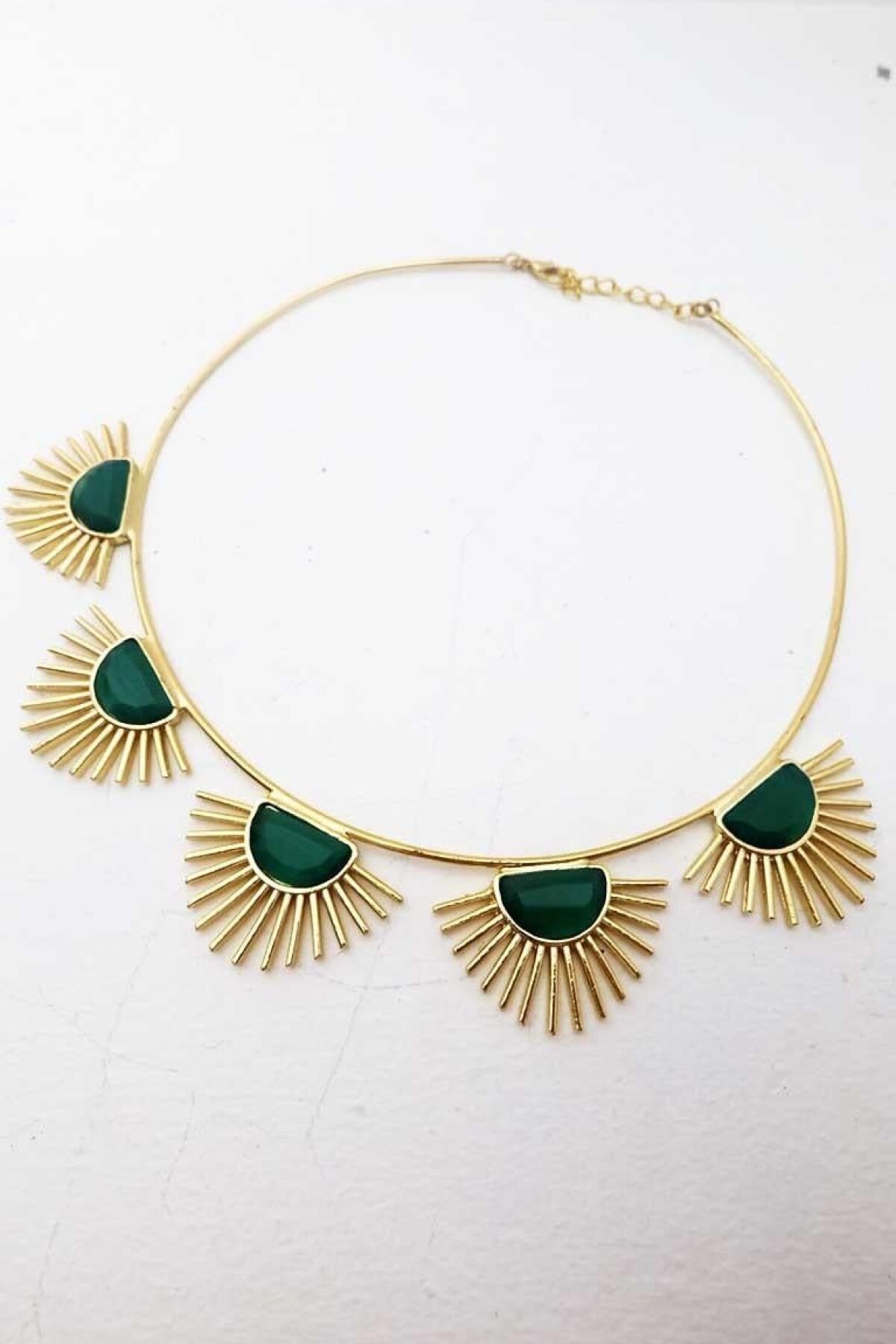 قلادة سولاريس الخضراء - Byp Atelier